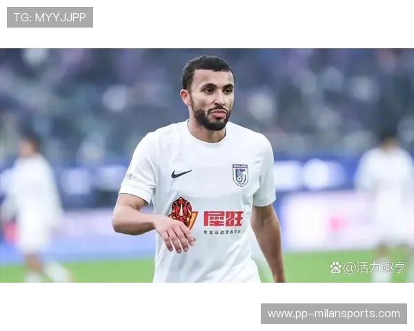 大连英博吕鹏稳定中场，赛季走向充满期待